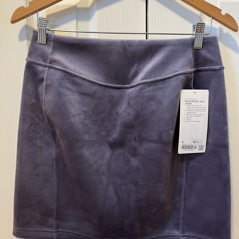 Lululemon Scuba Mini Skirt Velvet Nightfall Size Medium NWT